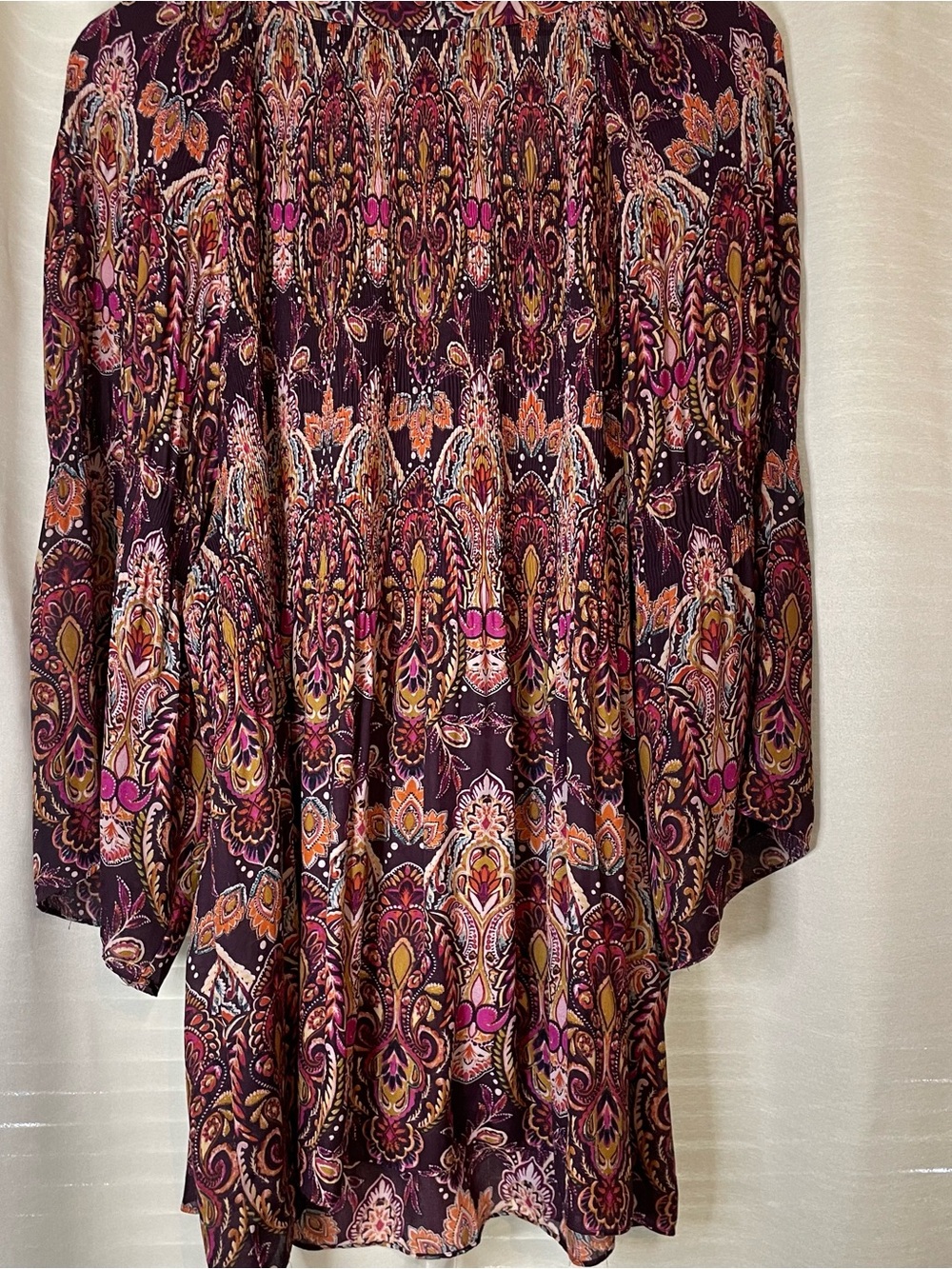 Avenue Paisley Tunic in Plum, Pink & Gold - Picture 8 of 8